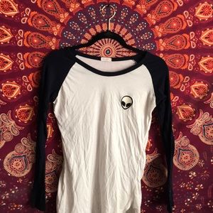 Brandy Melville alien patch t shirt!!